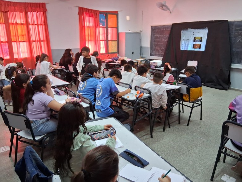 Salud promueve la concientización sobre resistencia antimicrobiana en las escuelas
