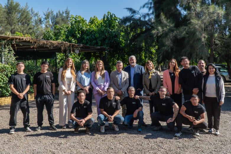 Familia apoya el trabajo de los Hogares Beraca