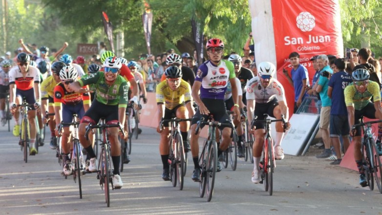 Vuelta a Jáchal 2025 convocó a casi 200 ciclistas de Libres y Máster