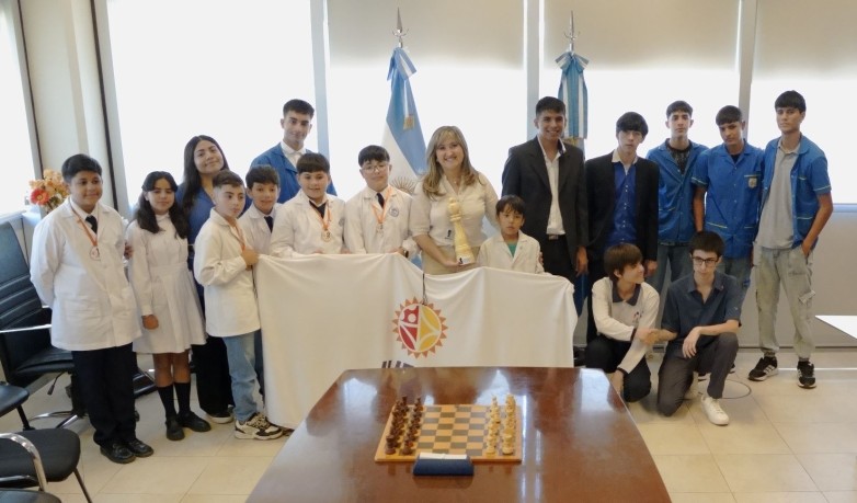 Destacaron a estudiantes que impulsaron el ajedrez como herramienta educativa