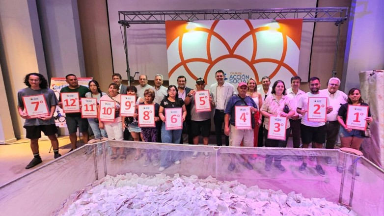 Gran participación y premios destacados en el último sorteo del 2025 de la CAS