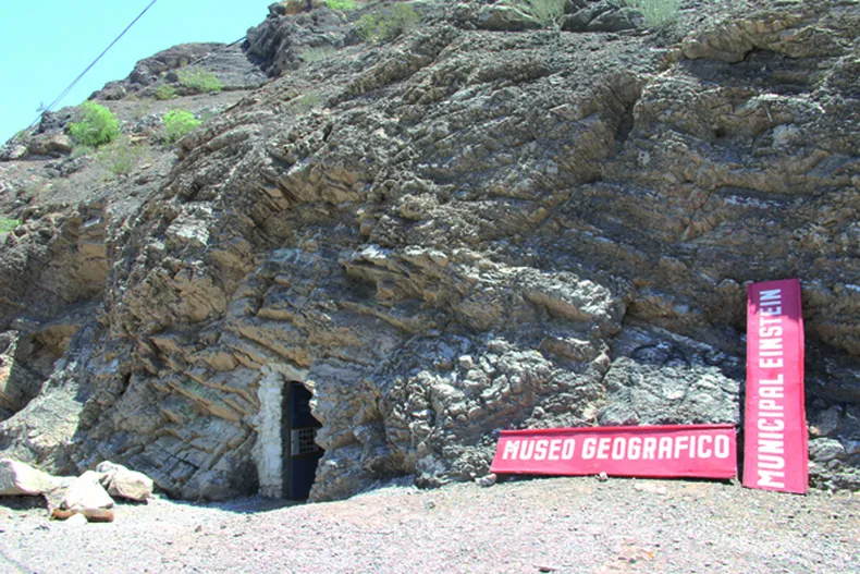 ¿Quién cuida el Museo Einstein? Silencio oficial y patrimonio en riesgo