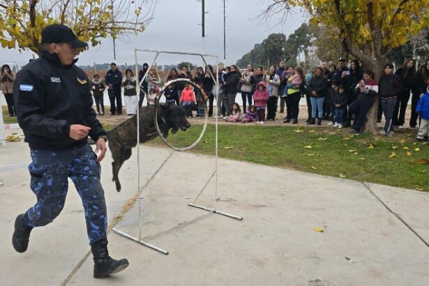 La Policía celebró 10 años de la Unidad Operativa Las Tapias con los vecinos