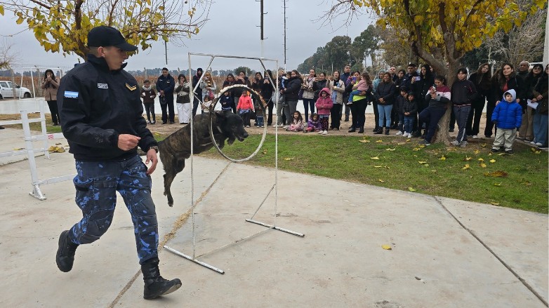 La Policía celebró 10 años de la Unidad Operativa Las Tapias con los vecinos