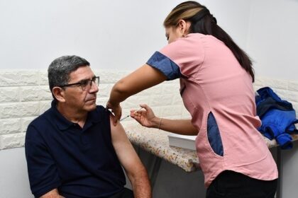 Salud invita a completar la vacunación contra el dengue en San Juan