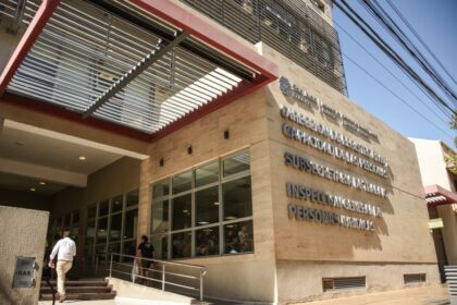 Cómo solicitar la adición de un apellido en el Registro Civil